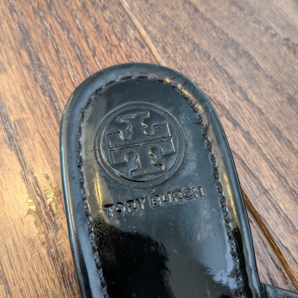 Tory Burch Women's Black Patent Leather Miller Sandals Size 7 - Picture 8 of 10